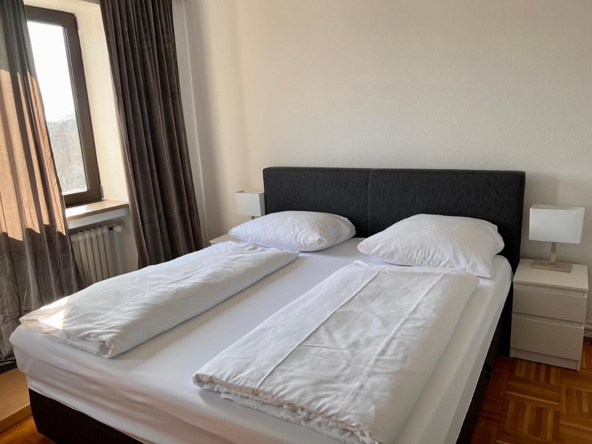 Altstadthotel Hayk Am Rhein Köln Exteriör bild