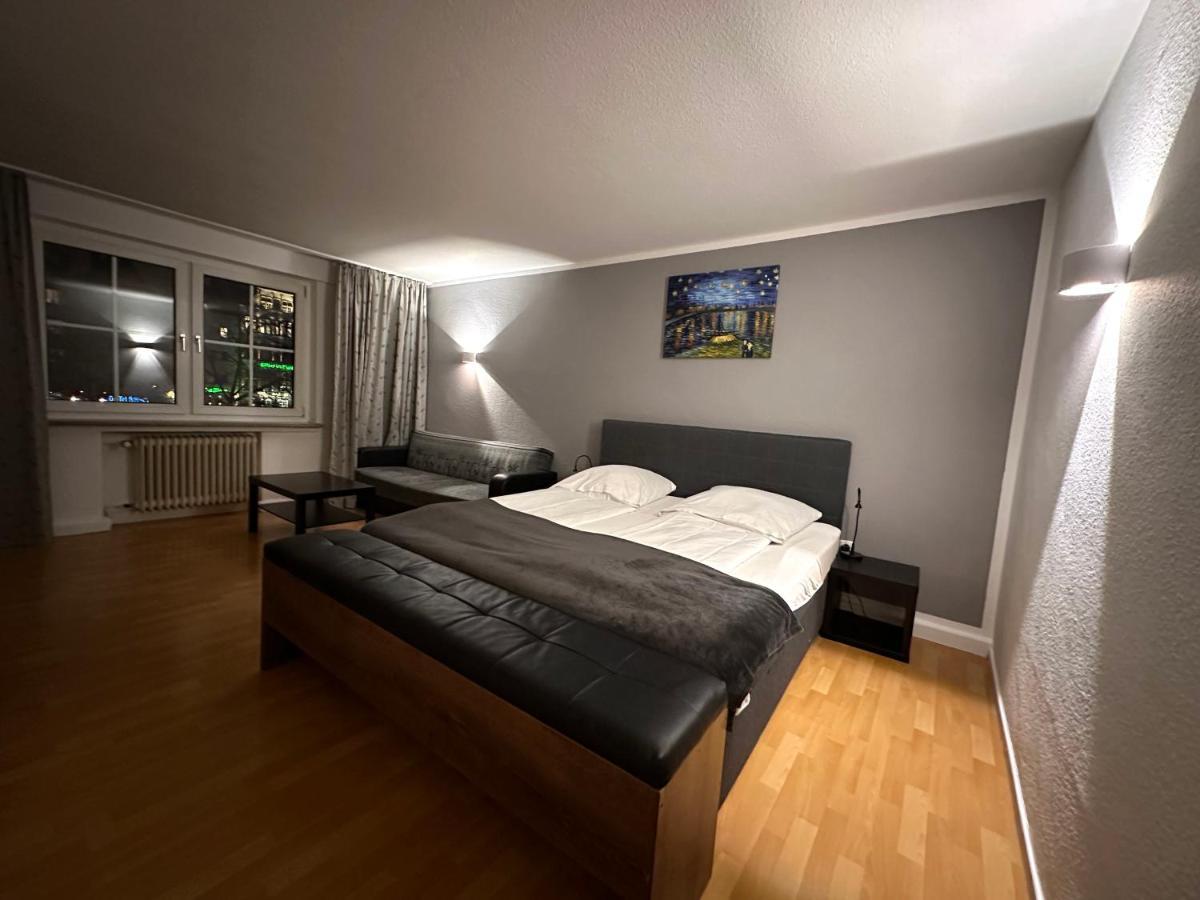 Altstadthotel Hayk Am Rhein Köln Exteriör bild
