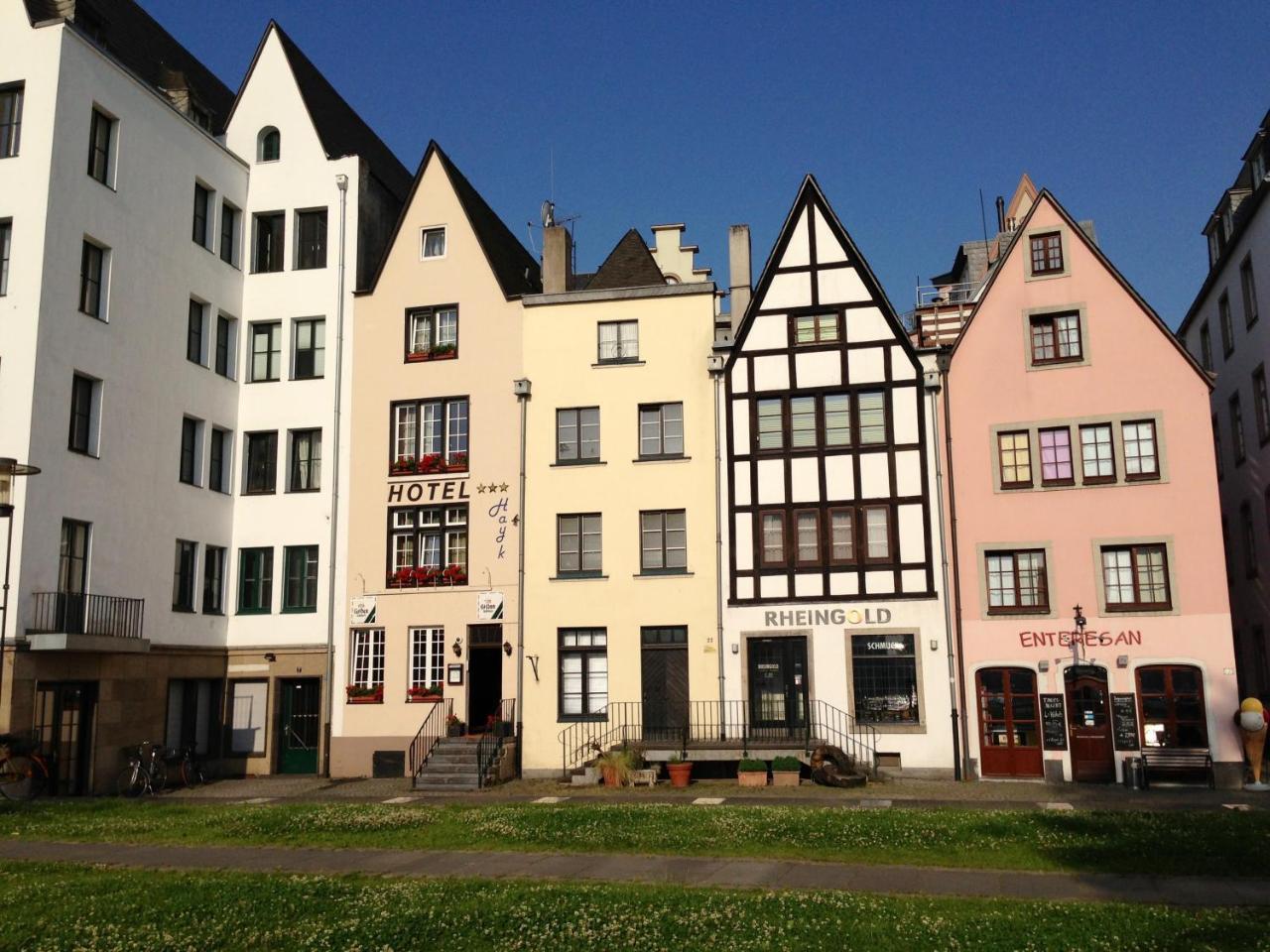 Altstadthotel Hayk Am Rhein Köln Exteriör bild