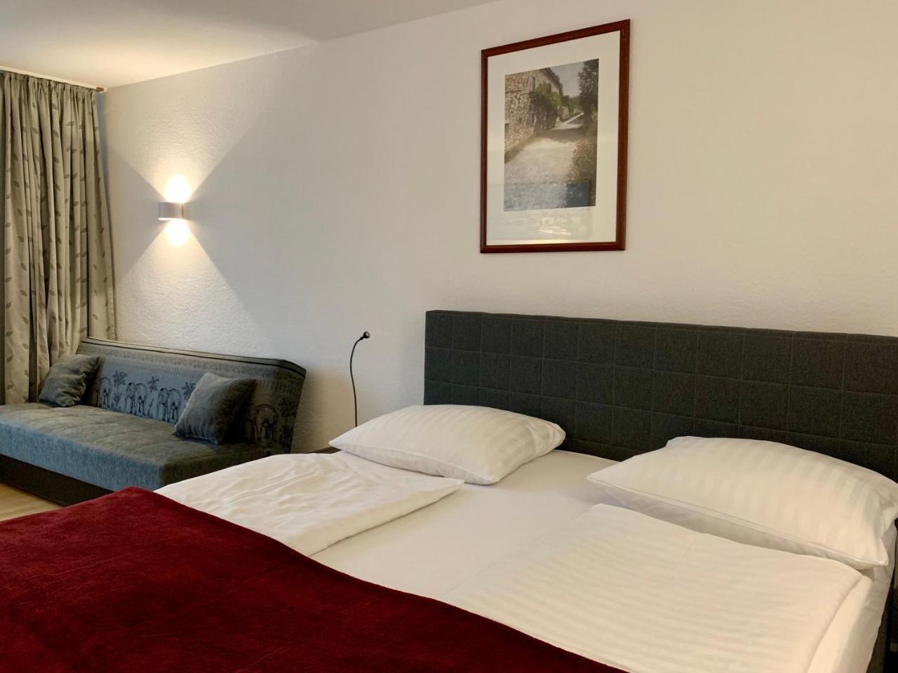 Altstadthotel Hayk Am Rhein Köln Exteriör bild