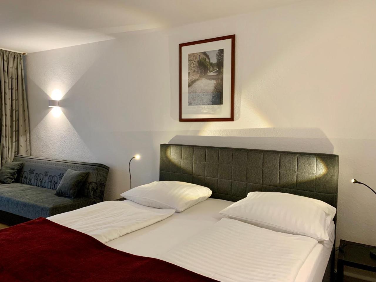 Altstadthotel Hayk Am Rhein Köln Exteriör bild